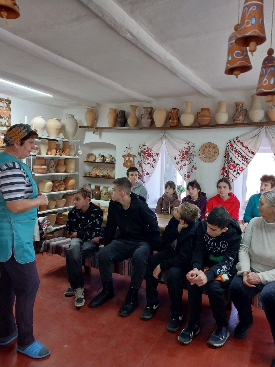 Ребята Ровеньковского центра детского, юношеского туризма и краеведения посетили историко-мемориальный музей А.Я. Пархоменко Ребята Ровеньковского центра детского, юношеского туризма и краеведения посетили историко-мемориальный музей А.Я. Пархоменко