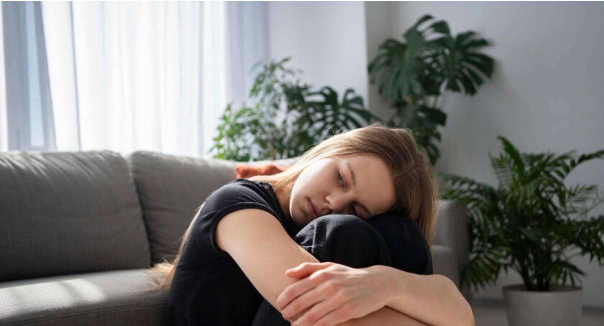 Сильнее тревоги. Психолог назвал семь способов, как перестать накручивать себя Многим знакомо чувство, когда незначительная мелочь разрастается в голове до размеров катастрофы. Когда один и тот же диалог прокручивается в...