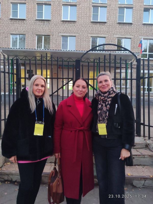 "Родительский патруль" и сотрудники ОГИБДД ОМВД России "Антрацитовский" вышли на стражу безопасности дорожного движения "Родительский патруль" и сотрудники ОГИБДД ОМВД России "Антрацитовский" вышли на стражу безопасности дорожного движения