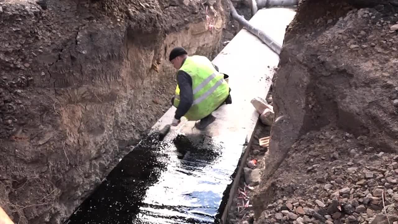 Бригадир СК «СТИЛЛ» Олег Свидовской о наружных работах в Краснодонском ЗАГСе