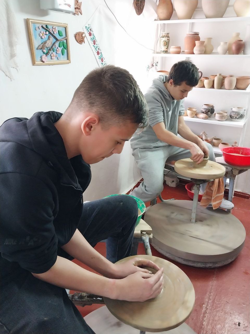 Ребята Ровеньковского центра детского, юношеского туризма и краеведения посетили историко-мемориальный музей А.Я. Пархоменко Ребята Ровеньковского центра детского, юношеского туризма и краеведения посетили историко-мемориальный музей А.Я. Пархоменко