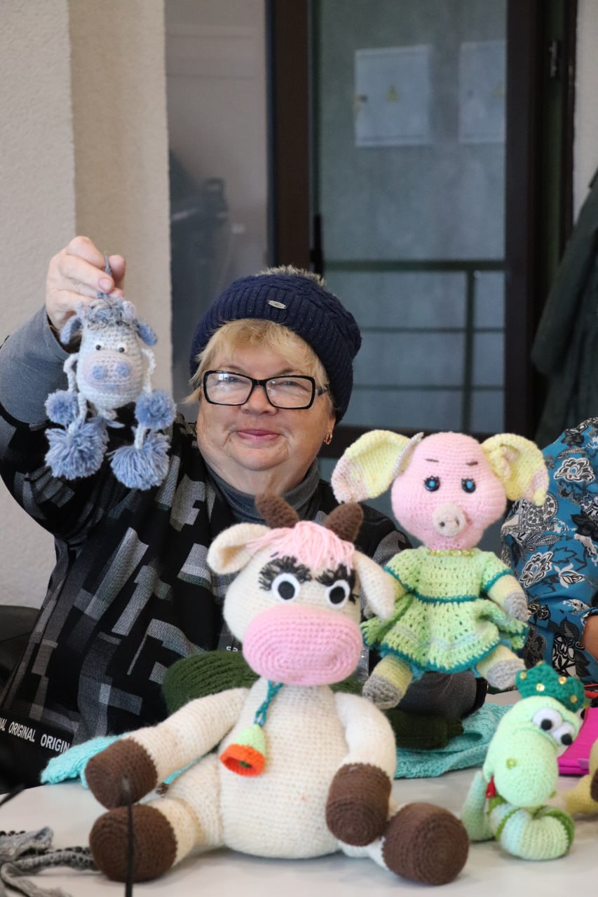 Близится к завершению проект "В творчестве общение-для души исцеление", цели и задачи выполнены, участники проекта улучшили своё психоэмоциональное состояние, обрели новых друзей и знакомых, получили новые знания и навыки... Близится к завершению проект "В творчестве общение-для души исцеление", цели и задачи выполнены, участники проекта улучшили своё психоэмоциональное состояние, обрели новых друзей и знакомых, получили новые знания и навыки...