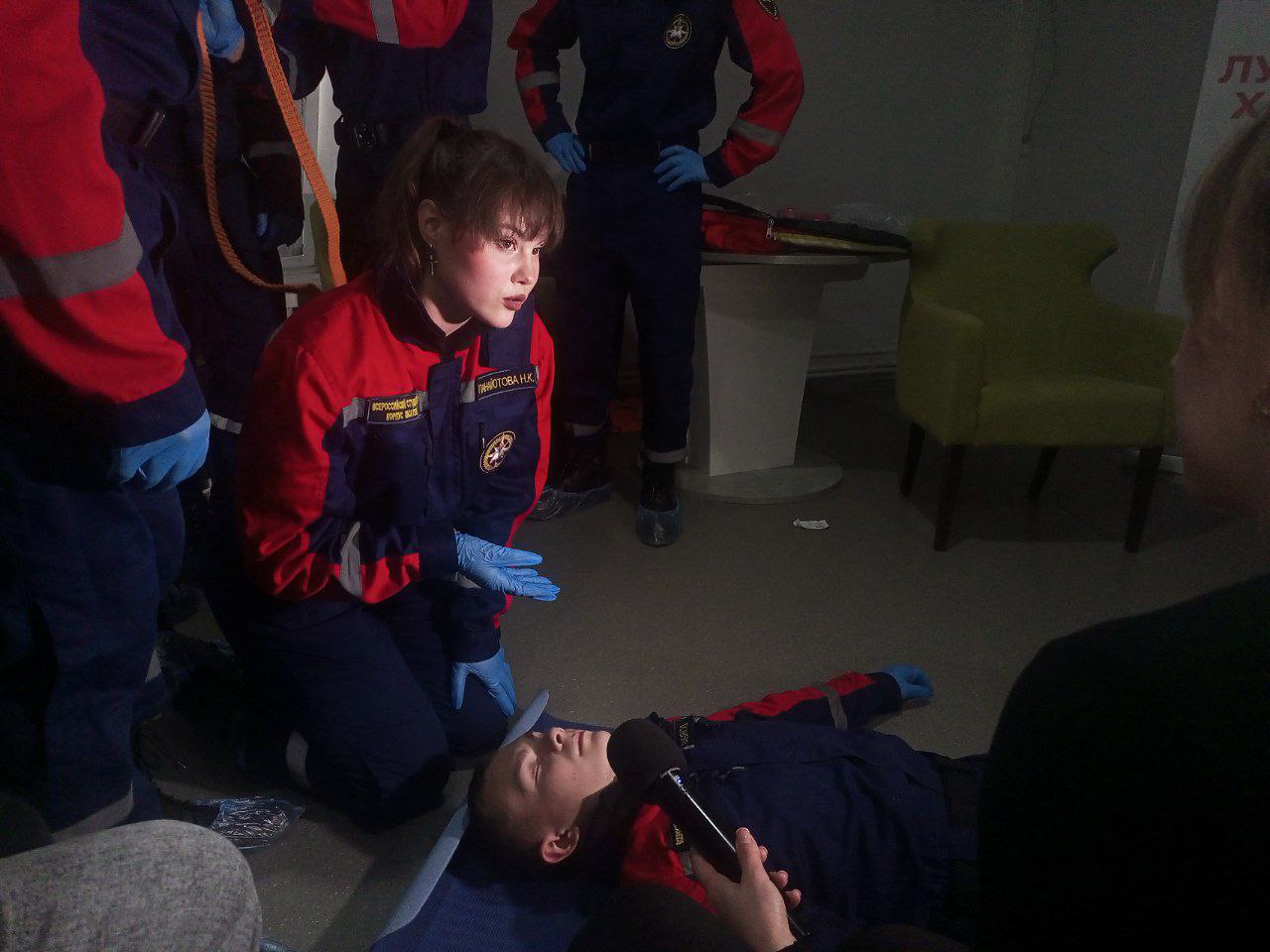 29 октября в Краснодоне на базе центра молодежных инициатив «Гравитация» состоялось торжественное открытие «Добро.Центра» — площадки для развития общественных и волонтёрских инициатив 29 октября в Краснодоне на базе центра молодежных инициатив «Гравитация» состоялось торжественное открытие «Добро.Центра» — площадки для развития общественных и волонтёрских инициатив