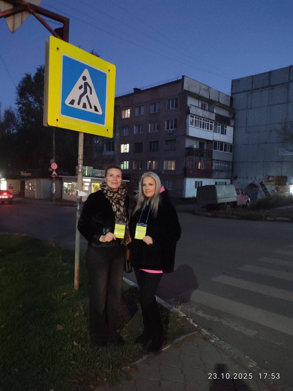 "Родительский патруль" и сотрудники ОГИБДД ОМВД России "Антрацитовский" вышли на стражу безопасности дорожного движения "Родительский патруль" и сотрудники ОГИБДД ОМВД России "Антрацитовский" вышли на стражу безопасности дорожного движения