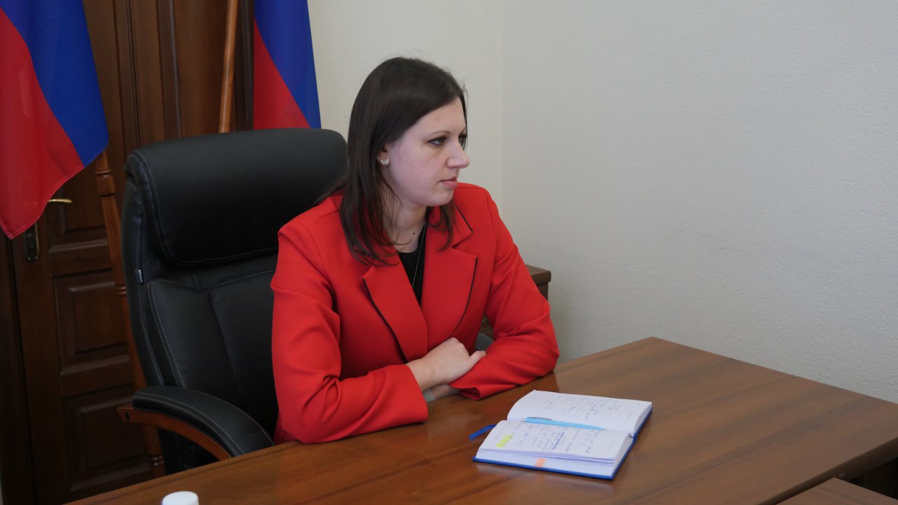 Заместитель главы городской Администрации провела личный приём граждан Заместитель главы городской Администрации провела личный приём граждан