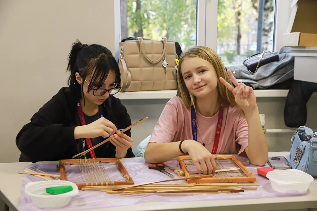 Ученица Лутугинской средней школы №1 посетила IV Южно-Российскую математическую олимпиаду Ученица Лутугинской средней школы №1 посетила IV Южно-Российскую математическую олимпиаду