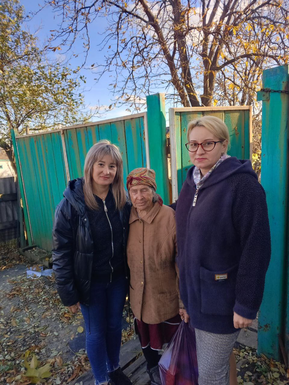 В Ровеньках продолжаются добрые дела: поддержка жителей пгт В Ровеньках продолжаются добрые дела: поддержка жителей пгт