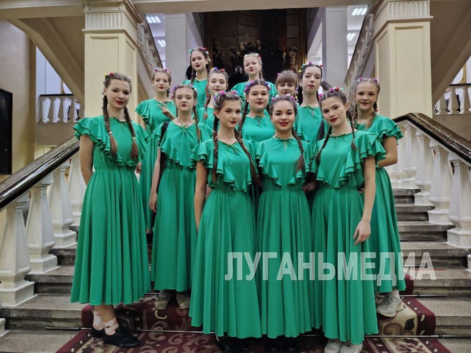 В Стаханове педагоги республики обсудили вопросы трудового воспитания подрастающего поколения В Стаханове педагоги республики обсудили вопросы трудового воспитания подрастающего поколения