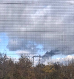 О прилете по ТЭС в городе Счастье ЛНР сообщают местные паблики