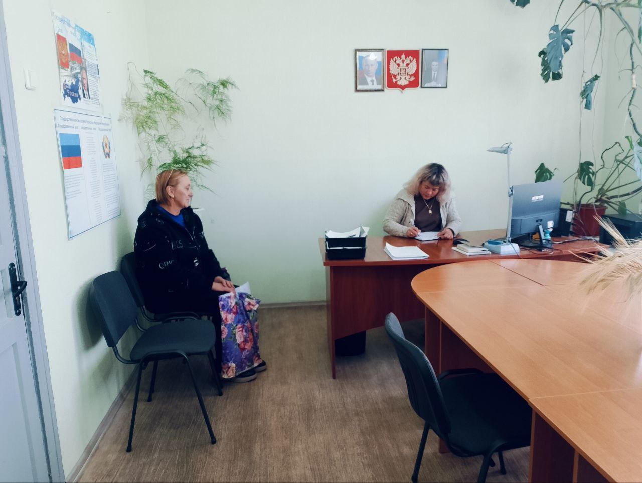 Чугинским отделом жизнеобеспечения ежедневно ведётся приём граждан населённых пунктов по различным вопросам