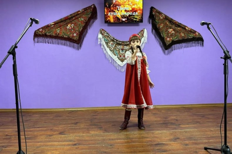 В Свердловском центре детского и юношеского творчества «Мечта» проведён муниципальный конкурс народной песни «Песня - душа народа!» В Свердловском центре детского и юношеского творчества «Мечта» проведён муниципальный конкурс народной песни «Песня - душа народа!»