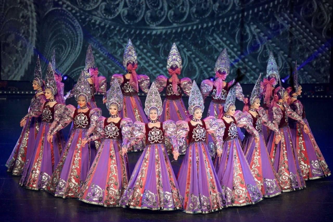 Новоайдарцы посетили спектакль в Луганске, организованный советником главы Тамбовской области Новоайдарцы посетили спектакль в Луганске, организованный советником главы Тамбовской области