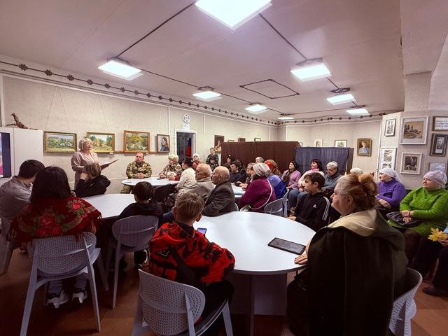 В Кировском историко-художественном музее состоялось мероприятие, посвященное Дню народного единства «Россия – наш общий дом»