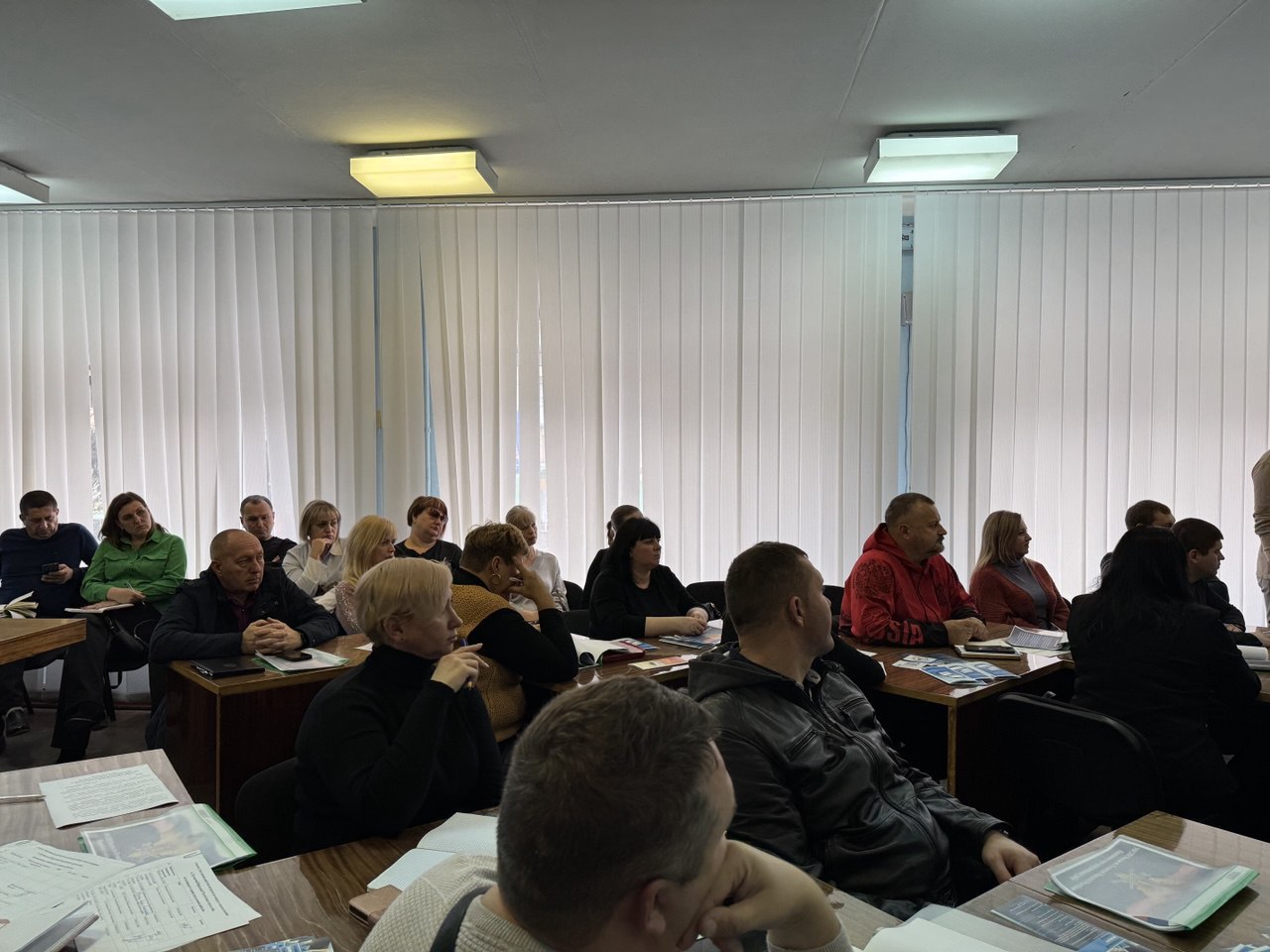 Константин Бутримов: В Федерации профсоюзов ЛНР прошла рабочая встреча по новым инструментам решения кадрового вопроса для бизнеса Константин Бутримов: В Федерации профсоюзов ЛНР прошла рабочая встреча по новым инструментам решения кадрового вопроса для бизнеса