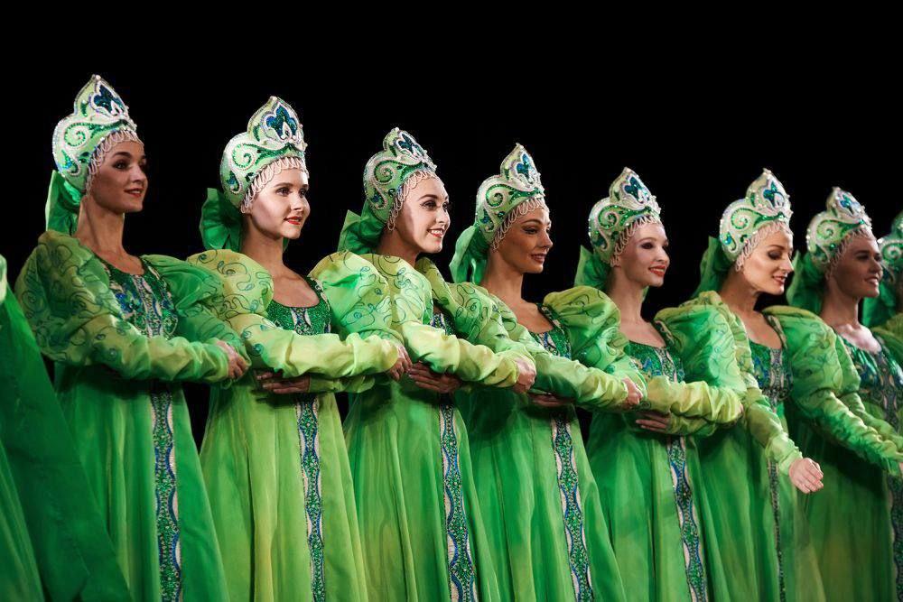 Новоайдарцы посетили спектакль в Луганске, организованный советником главы Тамбовской области Новоайдарцы посетили спектакль в Луганске, организованный советником главы Тамбовской области