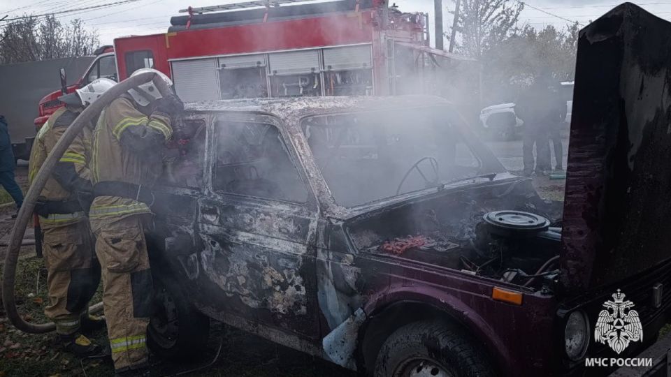 Марковские огнеборцы ликвидировали возгорание автомобиля Марковские огнеборцы ликвидировали возгорание автомобиля