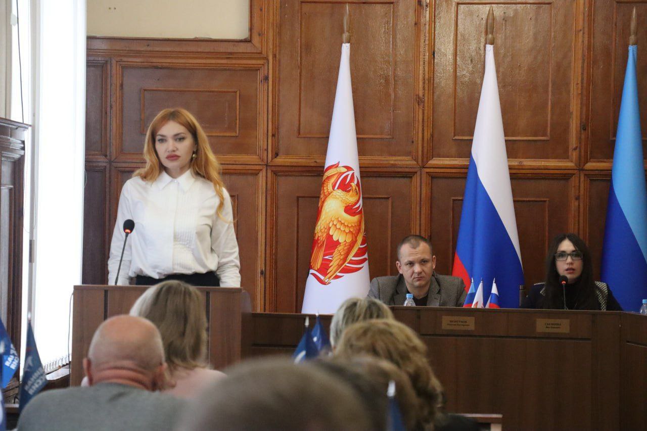 Сегодня состоялось совместное заседание постоянных комиссий Совета городского округа город Северодонецк по правовой политике и связям с общественностью, по социально-экономическому развитию и вопросам ЖКХ, а также по...