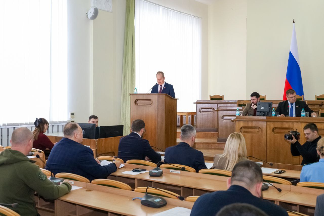 Галина Дуброва: В ходе очередного заседания Народного Совета Луганской Народной Республики были приняты несколько значимых региональных законов, которые получили полную поддержку фракции ЛДПР Галина Дуброва: В ходе очередного заседания Народного Совета Луганской Народной Республики были приняты несколько значимых региональных законов, которые получили полную поддержку фракции ЛДПР