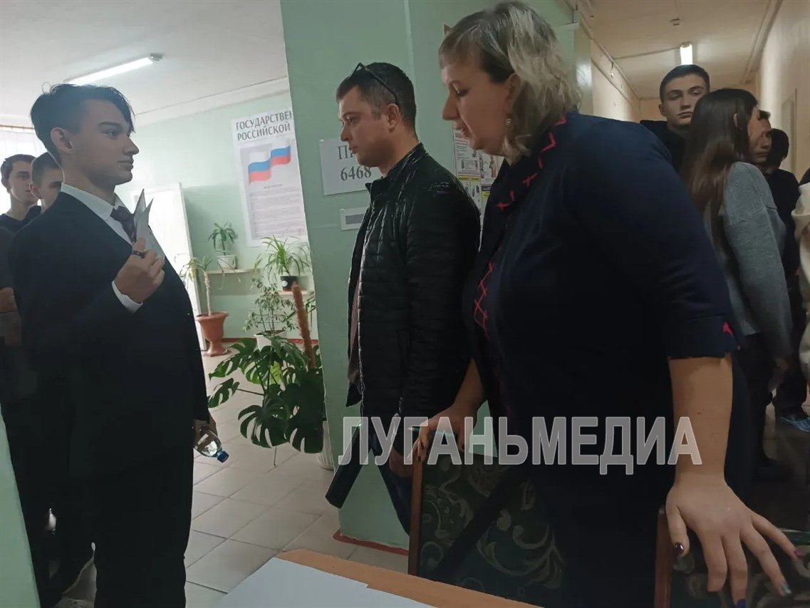 В Меловом прошел пробный ЕГЭ В Меловом прошел пробный ЕГЭ