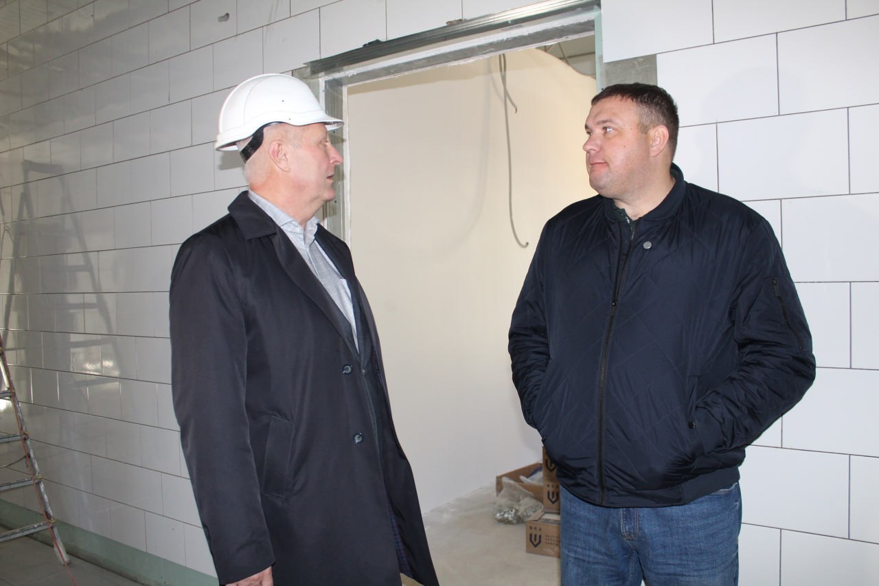 Сергей Козенко: В рамках рабочего визита ознакомился сходом работ на объекте строительства, где в рамках специального инфраструктурного проекта продолжаются работы по возведению нового здания подстанции скорой медицинской... Сергей Козенко: В рамках рабочего визита ознакомился сходом работ на объекте строительства, где в рамках специального инфраструктурного проекта продолжаются работы по возведению нового здания подстанции скорой медицинской...