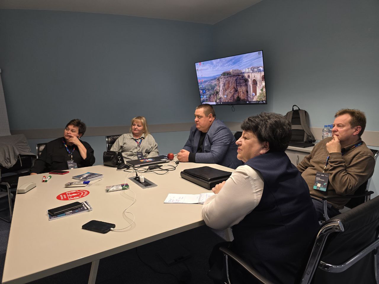 Андрей Рубанцов: Подходит к завершению последний день обучения нашей команды Администрации городского округа город Ровеньки в школе управления СКОЛКОВО по программе «УГОЛЬНЫЕ ГОРОДА» Андрей Рубанцов: Подходит к завершению последний день обучения нашей команды Администрации городского округа город Ровеньки в школе управления СКОЛКОВО по программе «УГОЛЬНЫЕ ГОРОДА»