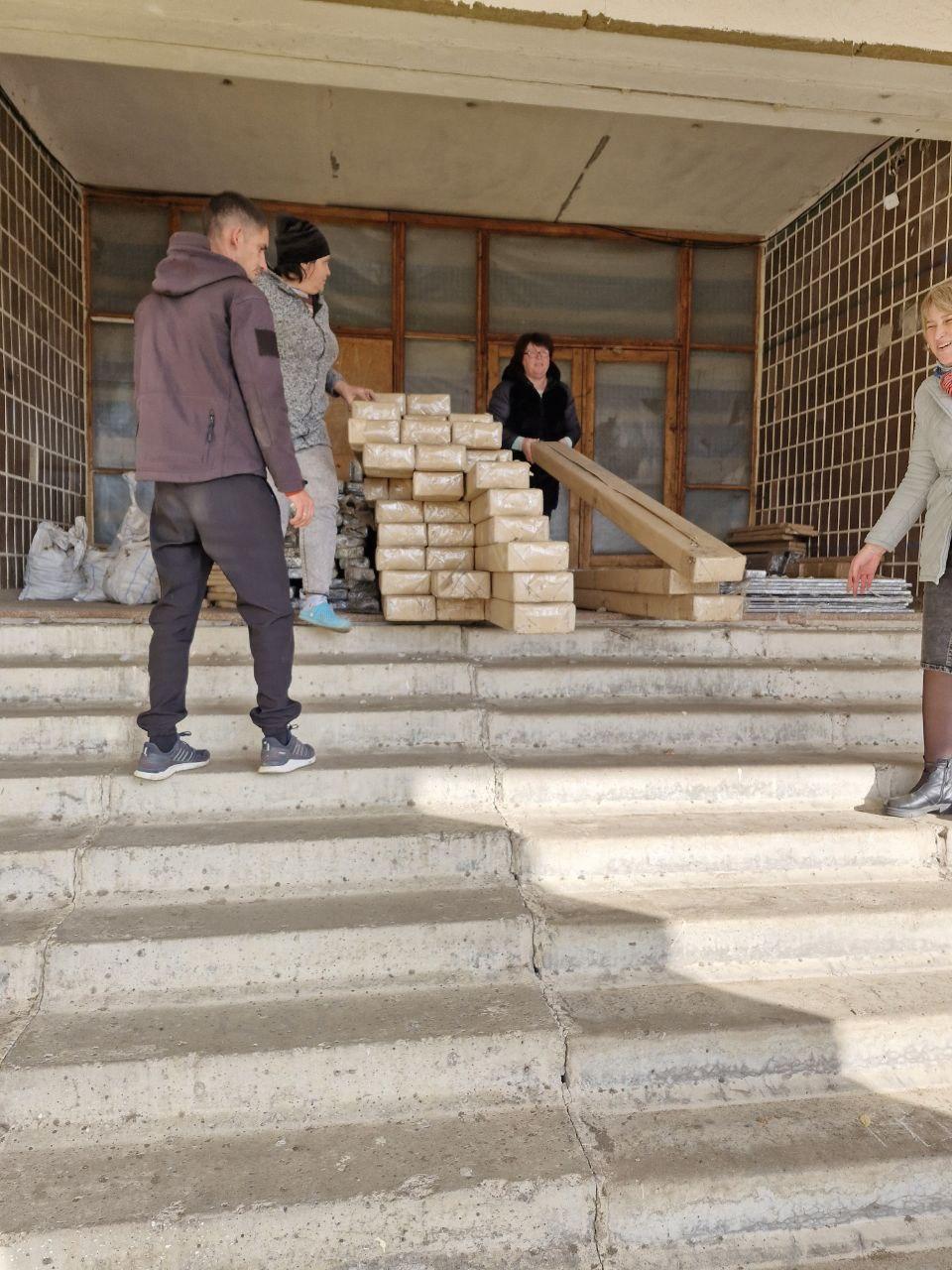 Детским садам Марковского округа ЛНР передали беседки из Ивановской области Детским садам Марковского округа ЛНР передали беседки из Ивановской области