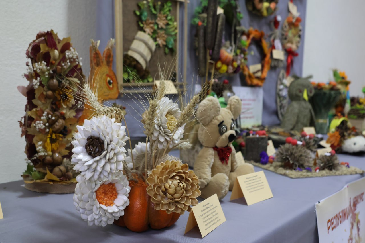 Этнофестиваль «Наш дом – Россия» объединил гостей в Луганской Горьковке Этнофестиваль «Наш дом – Россия» объединил гостей в Луганской Горьковке