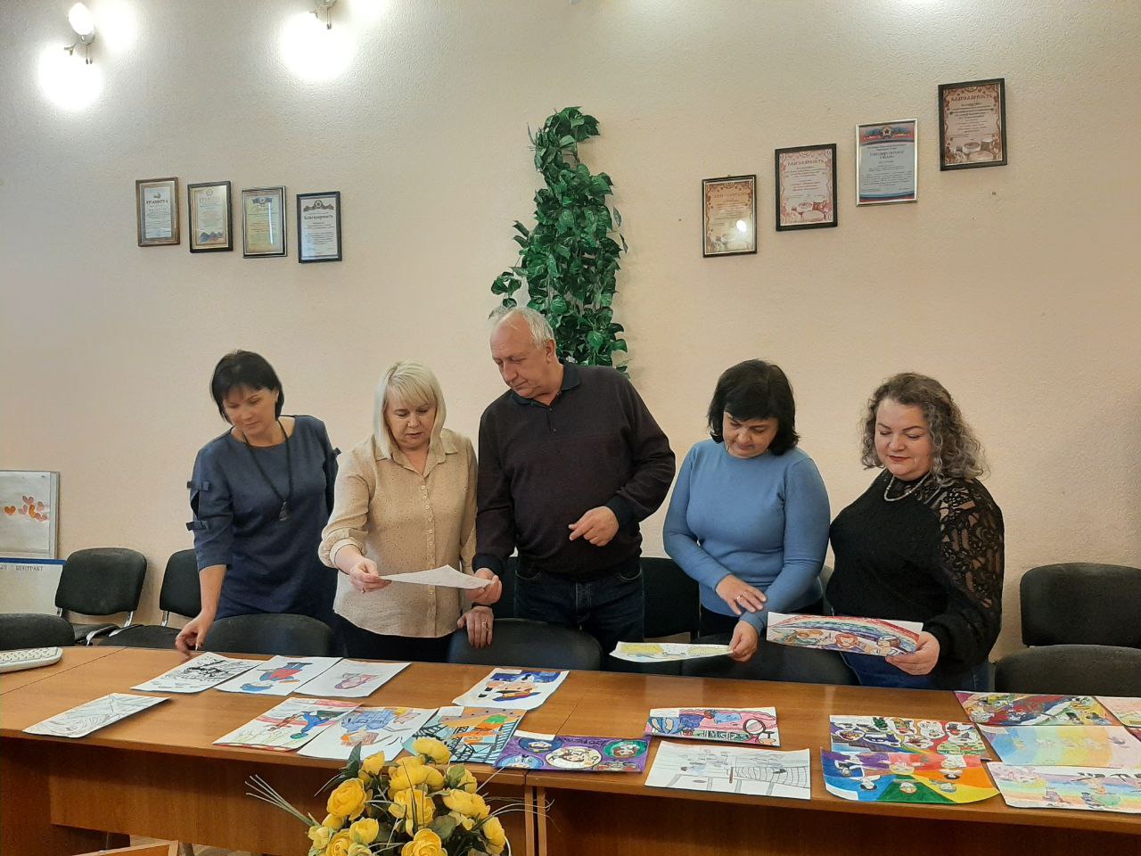 Подведение итогов Конкурса рисунков «Мой город в радуге профессий»