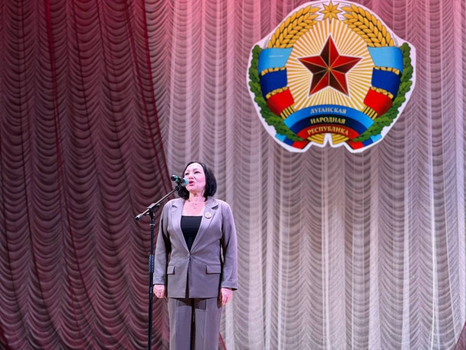 Иван Кусов: В Стаханове прошла конференция «Воспитание подрастающего поколения посредством приобщения к трудовым традициям народа», приуроченная к 90-летию Стахановского движения Иван Кусов: В Стаханове прошла конференция «Воспитание подрастающего поколения посредством приобщения к трудовым традициям народа», приуроченная к 90-летию Стахановского движения
