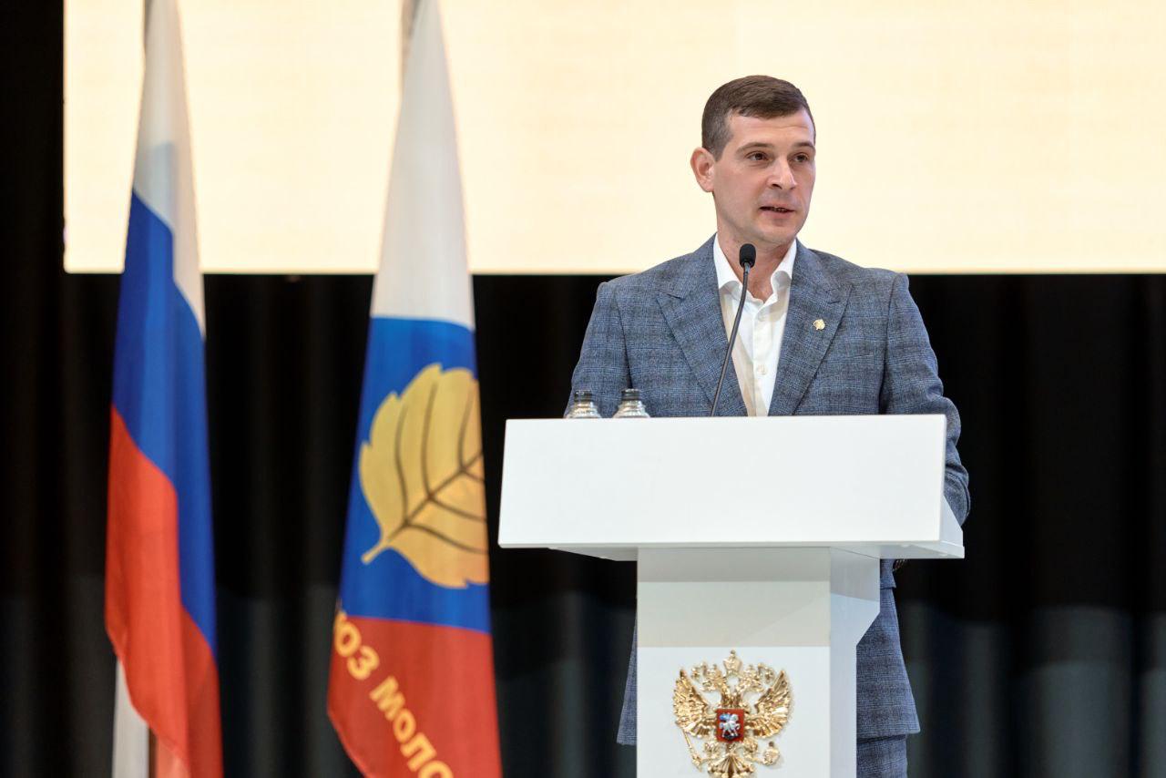 Объединяя молодёжь. Российский Союз Молодёжи в ЛНР В рамках 3 (67) пленума члены ЦК РСМ единогласно проголосовали «ЗА» создание Луганской республиканской общественной организации Общероссийской общественной организации... Объединяя молодёжь. Российский Союз Молодёжи в ЛНР В рамках 3 (67) пленума члены ЦК РСМ единогласно проголосовали «ЗА» создание Луганской республиканской общественной организации Общероссийской общественной организации...