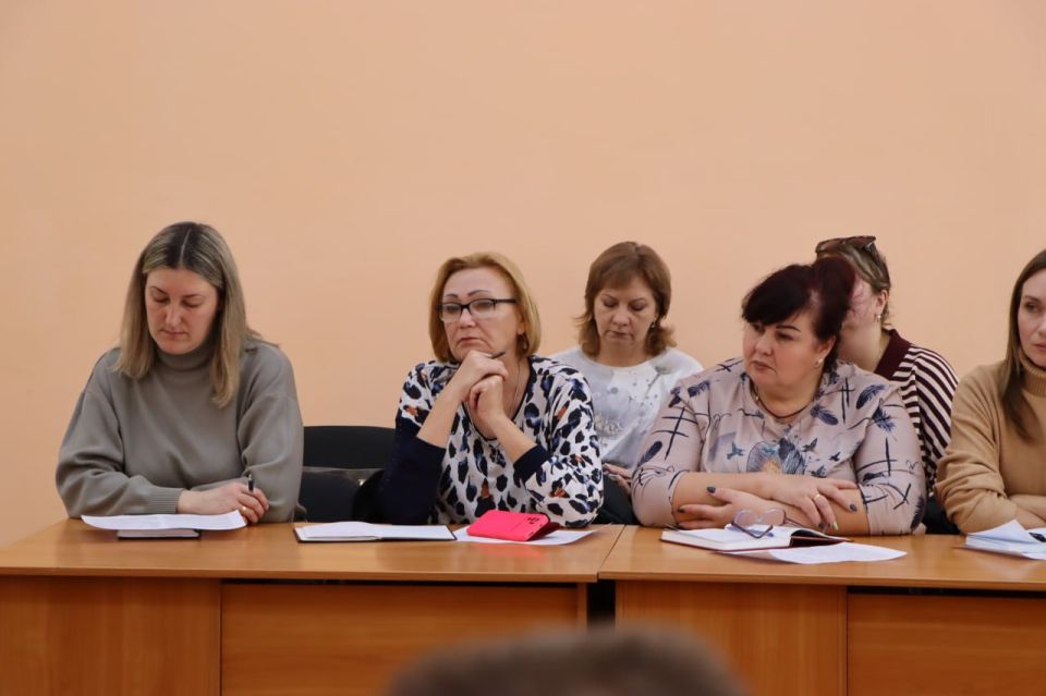 Евгений Бондарь: Совещание по вопросам первичного воинского учёта в Лутугинском муниципальном округе Евгений Бондарь: Совещание по вопросам первичного воинского учёта в Лутугинском муниципальном округе