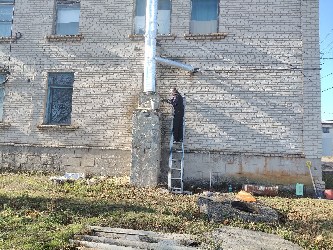Чугинским отделом жизнеобеспечения ежедневно ведётся приём граждан населённых пунктов по различным вопросам Чугинским отделом жизнеобеспечения ежедневно ведётся приём граждан населённых пунктов по различным вопросам