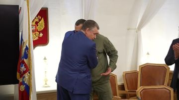 «ВЫ – НАША ГОРДОСТЬ»: ЛЕОНИД СЛУЦКИЙ ПОЗДРАВИЛ БРИГАДУ «НЕВСКИЙ» С ТРЁХЛЕТИЕМ