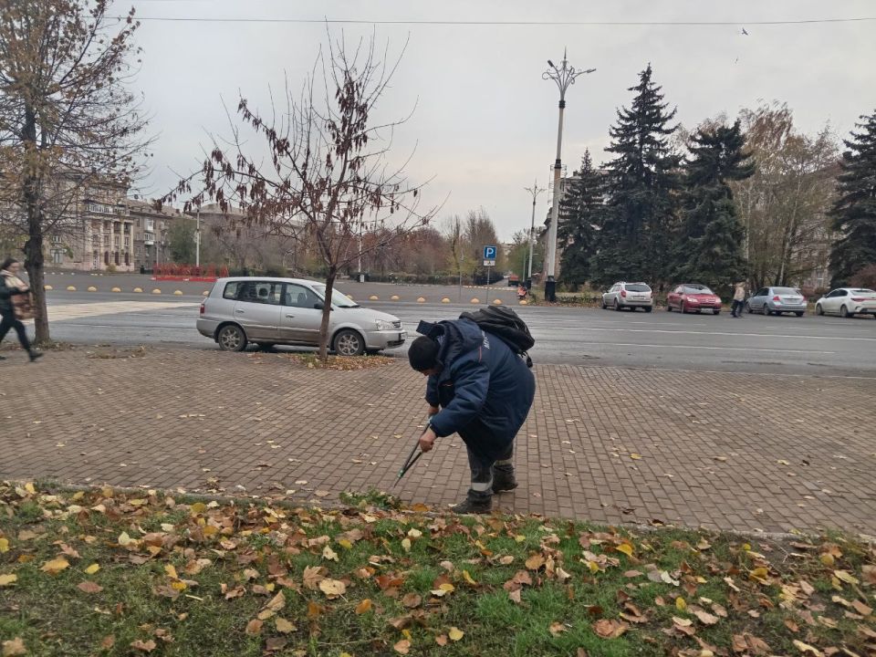 Коммунальные службы проводят работы на территории города Коммунальные службы проводят работы на территории города