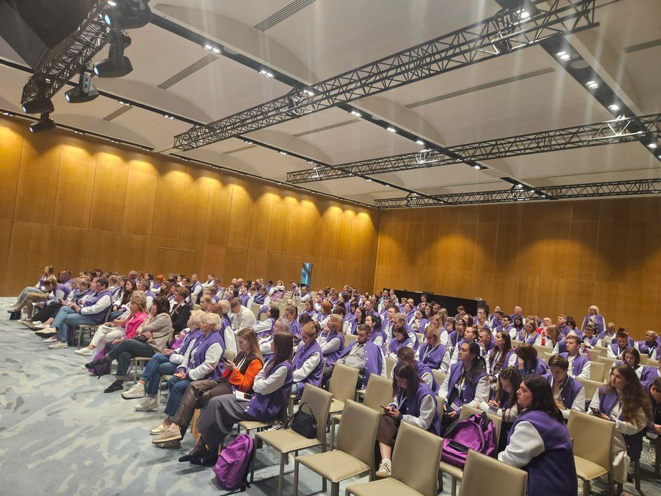 Завершился молодежный форум «Выбор.ФМ.Сириус»: представители ЛНР поделились опытом работы Завершился молодежный форум «Выбор.ФМ.Сириус»: представители ЛНР поделились опытом работы