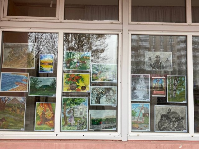 Ежегодно мы отмечаем День народного единства — праздник, который напоминает нам о важности сплоченности и согласия в обществе Ежегодно мы отмечаем День народного единства — праздник, который напоминает нам о важности сплоченности и согласия в обществе