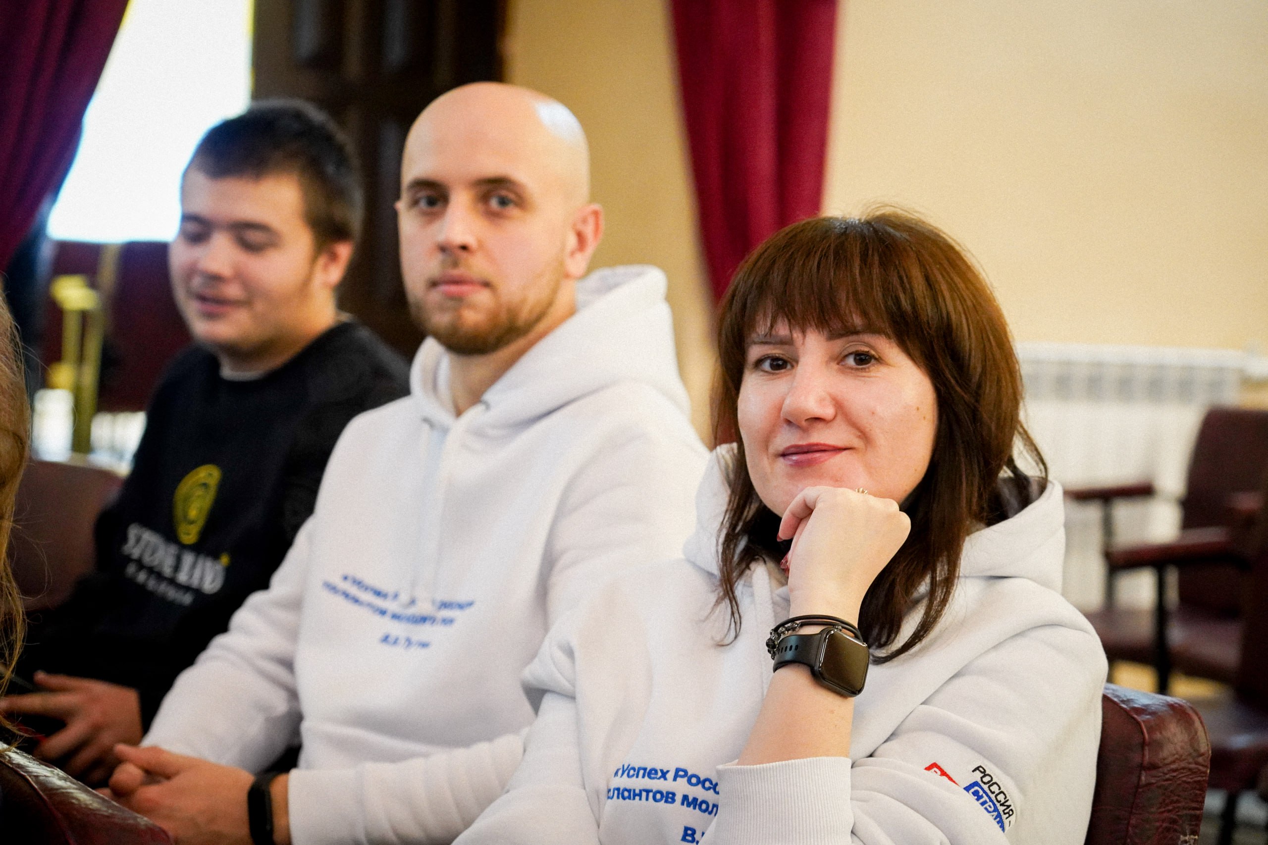 Михаил Голубович: Когда мы начинали поездки по муниципалитетам, я обещал, что за каждым визитом последуют не просто разговоры, а реальные действия и новые возможности для молодежи Михаил Голубович: Когда мы начинали поездки по муниципалитетам, я обещал, что за каждым визитом последуют не просто разговоры, а реальные действия и новые возможности для молодежи