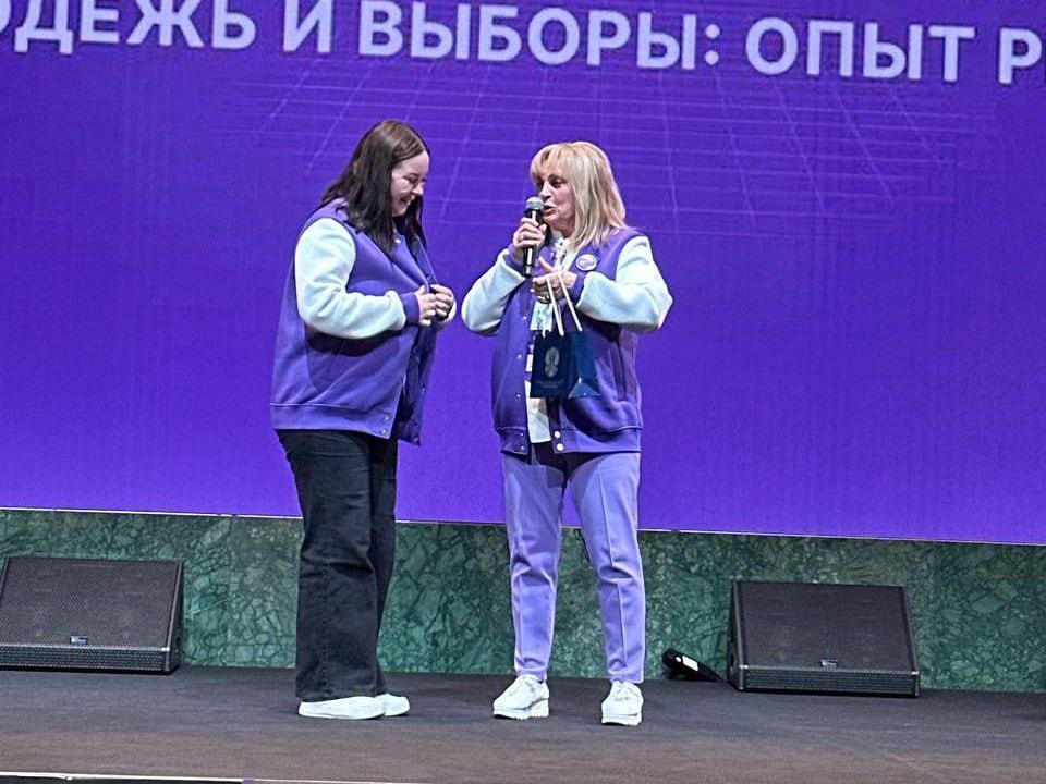 Завершился молодежный форум «Выбор.ФМ.Сириус»: представители ЛНР поделились опытом работы Завершился молодежный форум «Выбор.ФМ.Сириус»: представители ЛНР поделились опытом работы