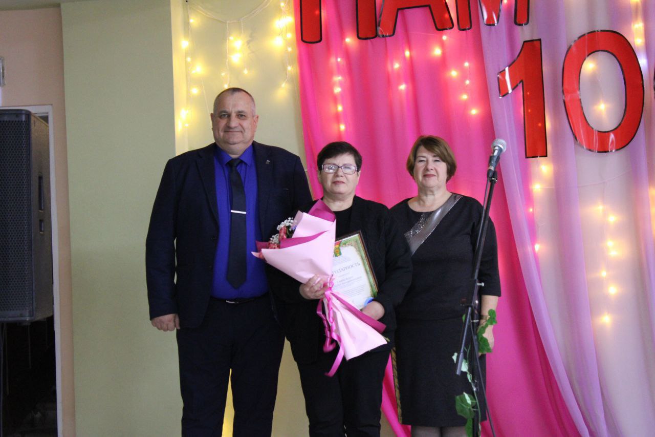 Центральная библиотека сегодня отмечает знаменательный юбилей – 100 лет! Центральная библиотека сегодня отмечает знаменательный юбилей – 100 лет!