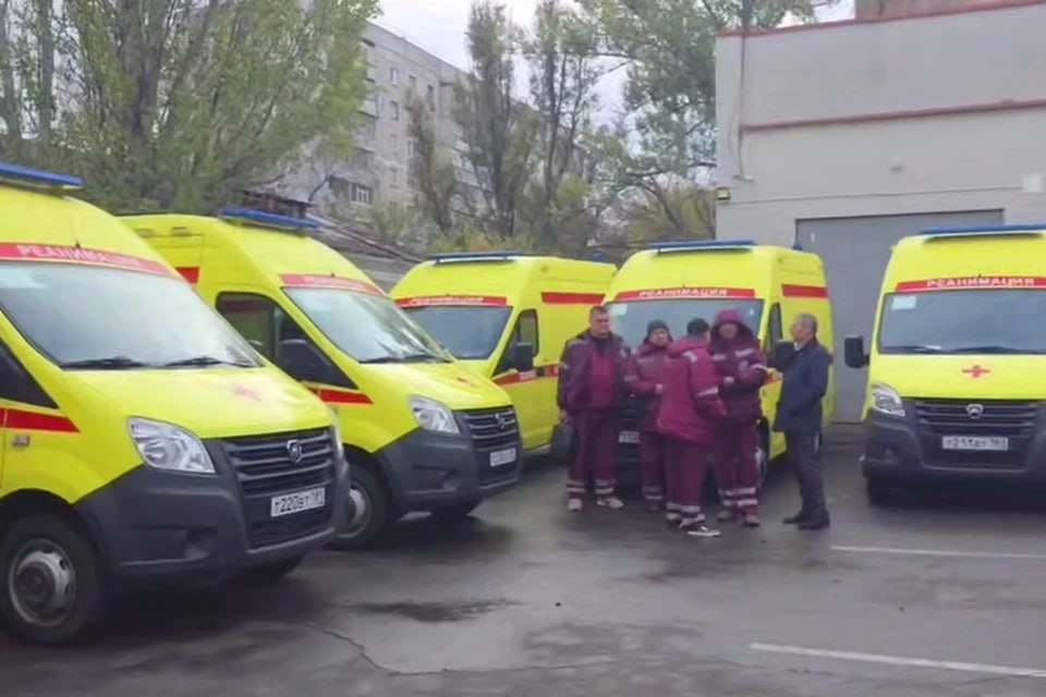 ЛНР получила 10 современных реанимобилей