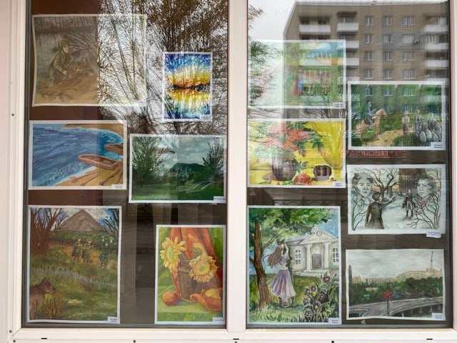 Ежегодно мы отмечаем День народного единства — праздник, который напоминает нам о важности сплоченности и согласия в обществе Ежегодно мы отмечаем День народного единства — праздник, который напоминает нам о важности сплоченности и согласия в обществе