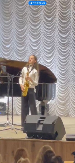 29 октября в Луганской академии культуры и искусств им. М. Матусовского был проведён Всероссийский семинар-практикум для педагогических работников образовательных организаций дополнительного образования (детских школ...