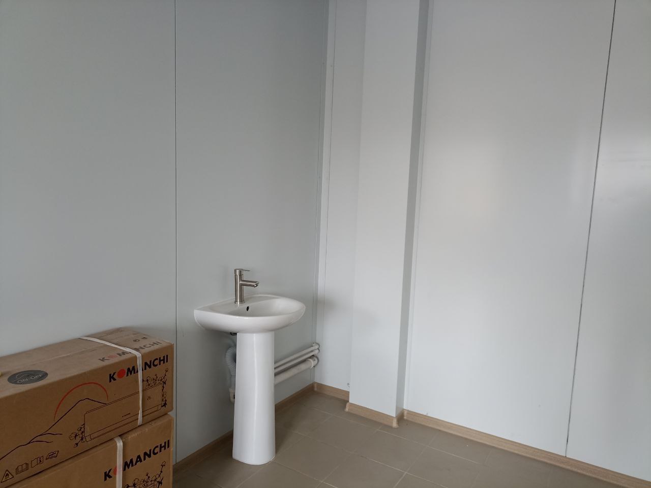 Строительство ФАП в пгт Новодарьевка продолжается Строительство ФАП в пгт Новодарьевка продолжается