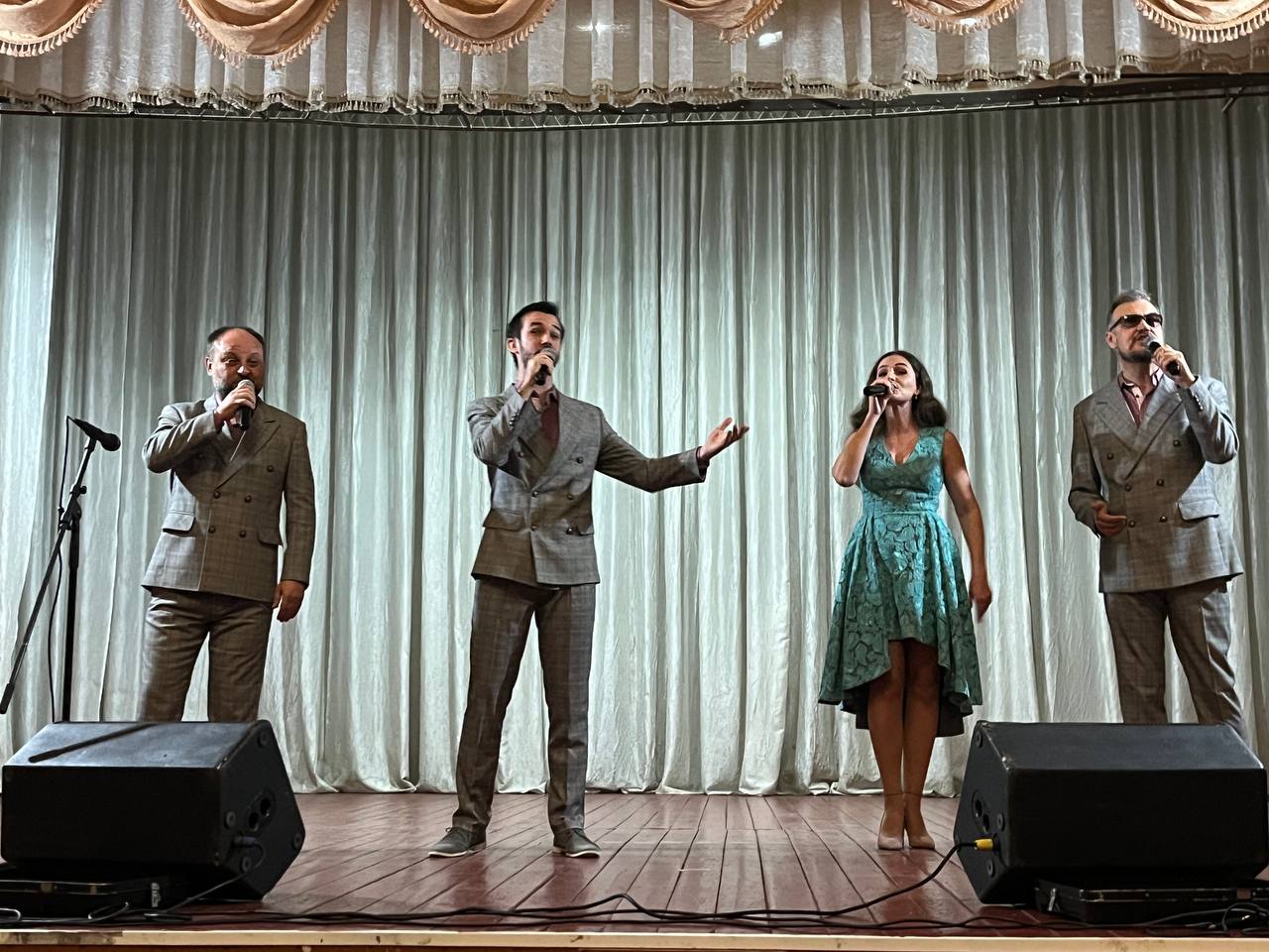 Программа «Летучий корабль – курс на радость!» подарила детям Зоринска незабываемое путешествие по сказочной стране!