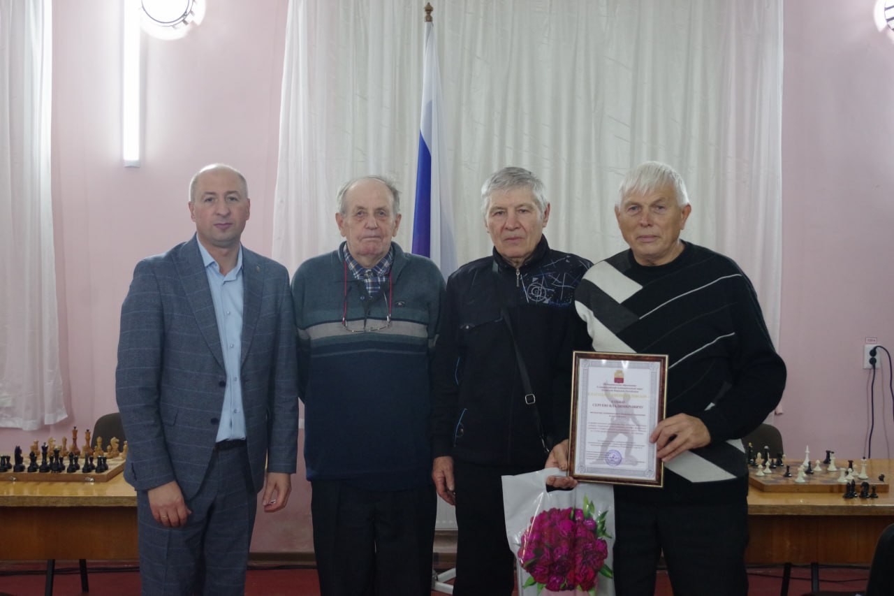 Сергей Крамаренко: Вчера, в рамках празднования Дня тренера, встретился с наставниками спортивных дисциплин, чтобы поблагодарить их за вклад в развитие спорта и воспитание подрастающего поколения Сергей Крамаренко: Вчера, в рамках празднования Дня тренера, встретился с наставниками спортивных дисциплин, чтобы поблагодарить их за вклад в развитие спорта и воспитание подрастающего поколения