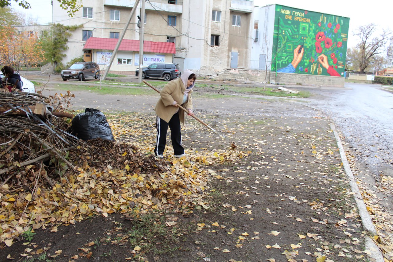 Масштабный субботник продолжается Масштабный субботник продолжается