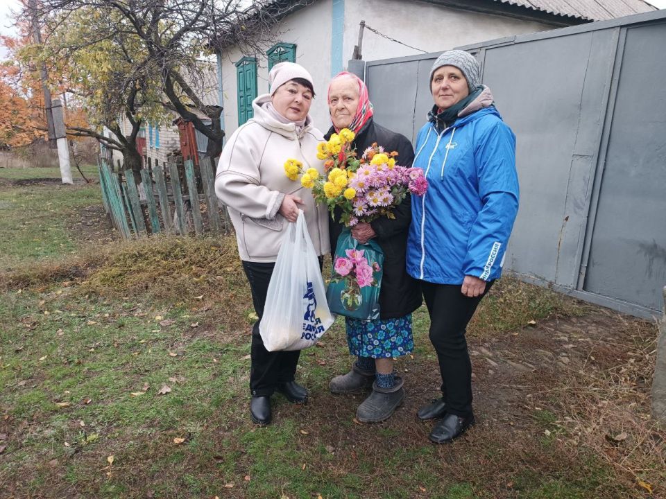 Молодежь Перевальского округа приняла участие в мастер-классе ко Дню народного единства Молодежь Перевальского округа приняла участие в мастер-классе ко Дню народного единства