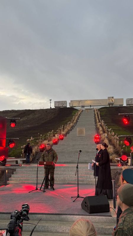 В Краснолучском округе состоялось открытие восстановленного Мемориального комплекса боевой славы на реке Миус В Краснолучском округе состоялось открытие восстановленного Мемориального комплекса боевой славы на реке Миус
