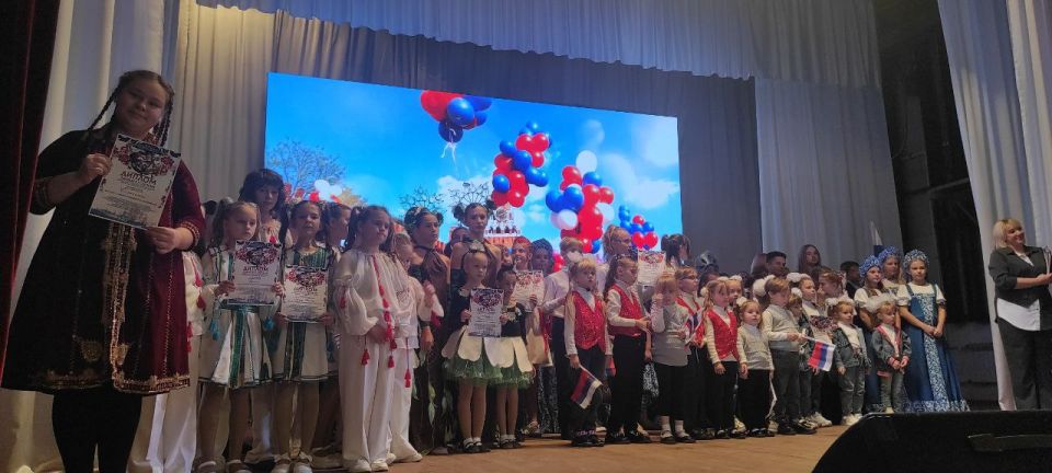 5-й городской фестиваль-марафон "Искусство единит и возвышает": праздник таланта в Алчевске 5-й городской фестиваль-марафон "Искусство единит и возвышает": праздник таланта в Алчевске
