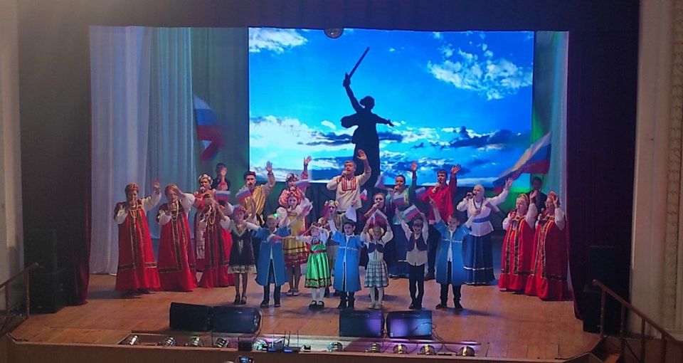 5-й городской фестиваль-марафон "Искусство единит и возвышает": праздник таланта в Алчевске 5-й городской фестиваль-марафон "Искусство единит и возвышает": праздник таланта в Алчевске